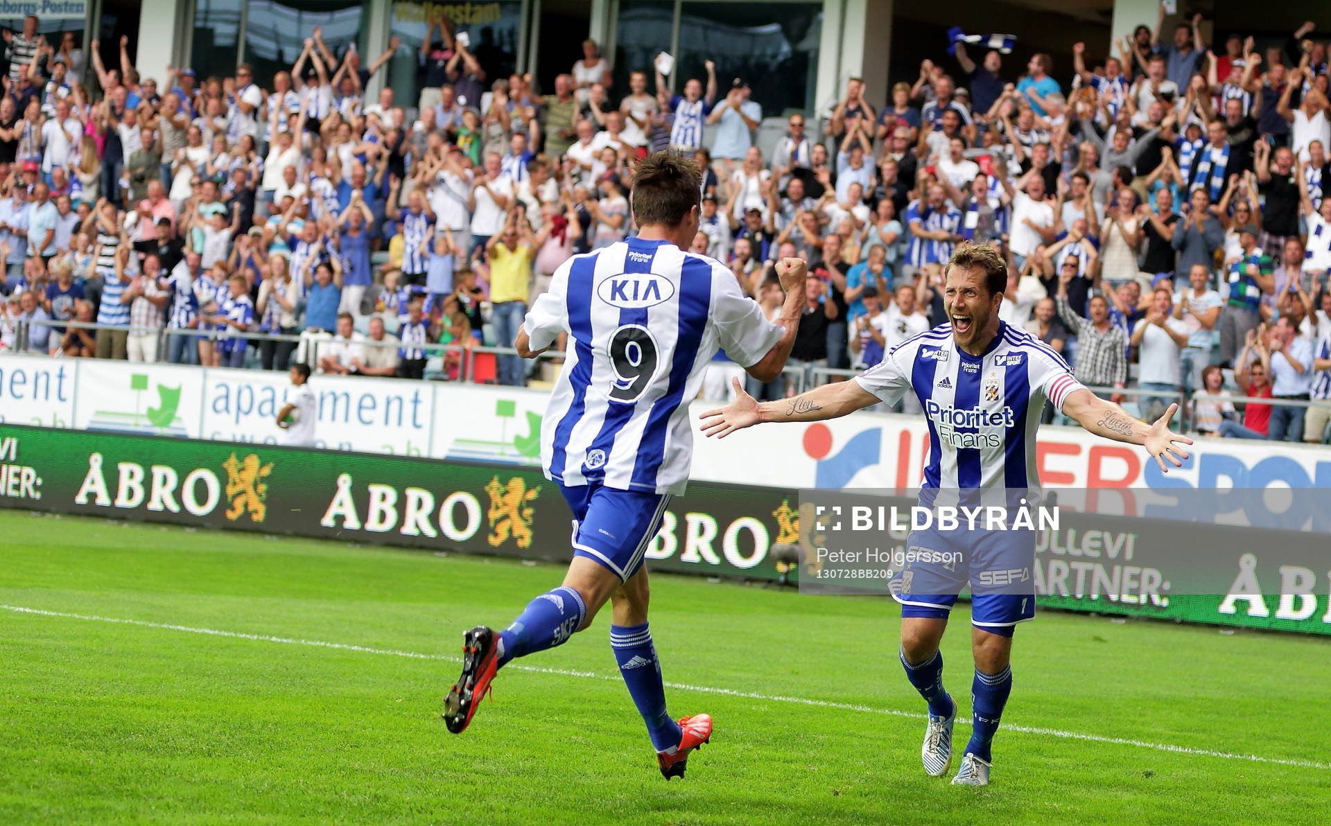IFK Göteborgs Tobias Hysén jublar med Lasse Vibe