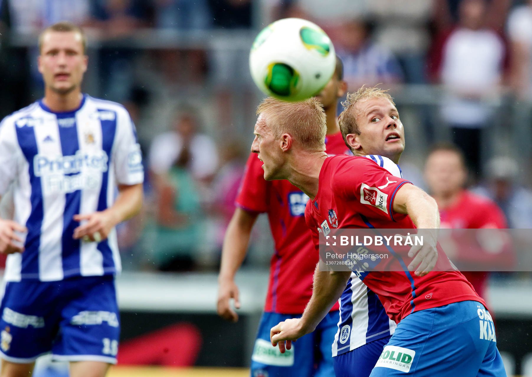 Helsingborgs Peter Larsson och IFK Göteborgs Robin Söder