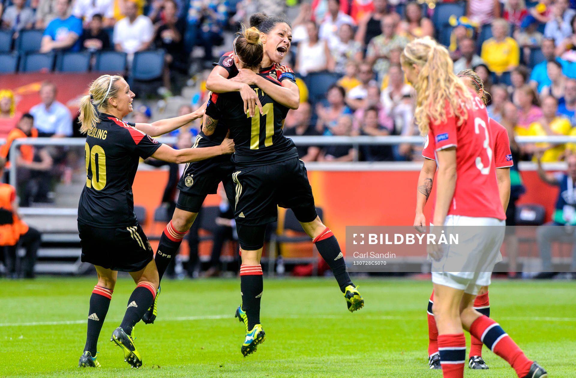 Tysklands Lena Goessling, Célia Okoyino da Mbabi och Anja