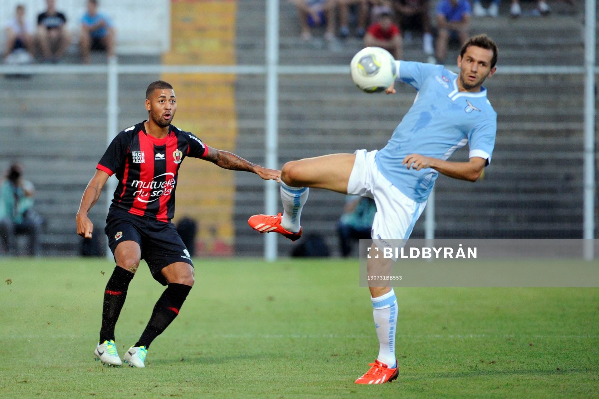  Fotboll, träningsmatch, Nice - Lazio: Loyd Palun / Senad Lulic - 31.07.2013 - Nice / Lazio Rome - Match Amical 