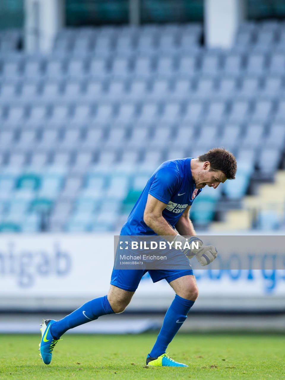 FC Thuns målvakt Guillaumme Faivre jublar