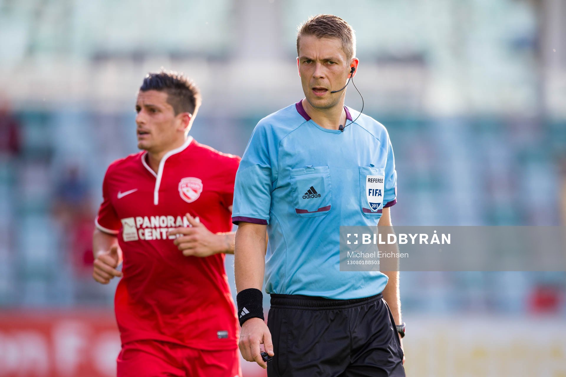 Matchens huvuddomare Mattias Gestranius