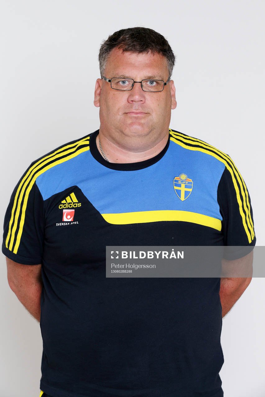 Tränare Jörgen Johansson under samling på Bosön med spelartrupp och ledare i landslaget P15 födda -98 den 02 augusti 2013 i Stockholm.