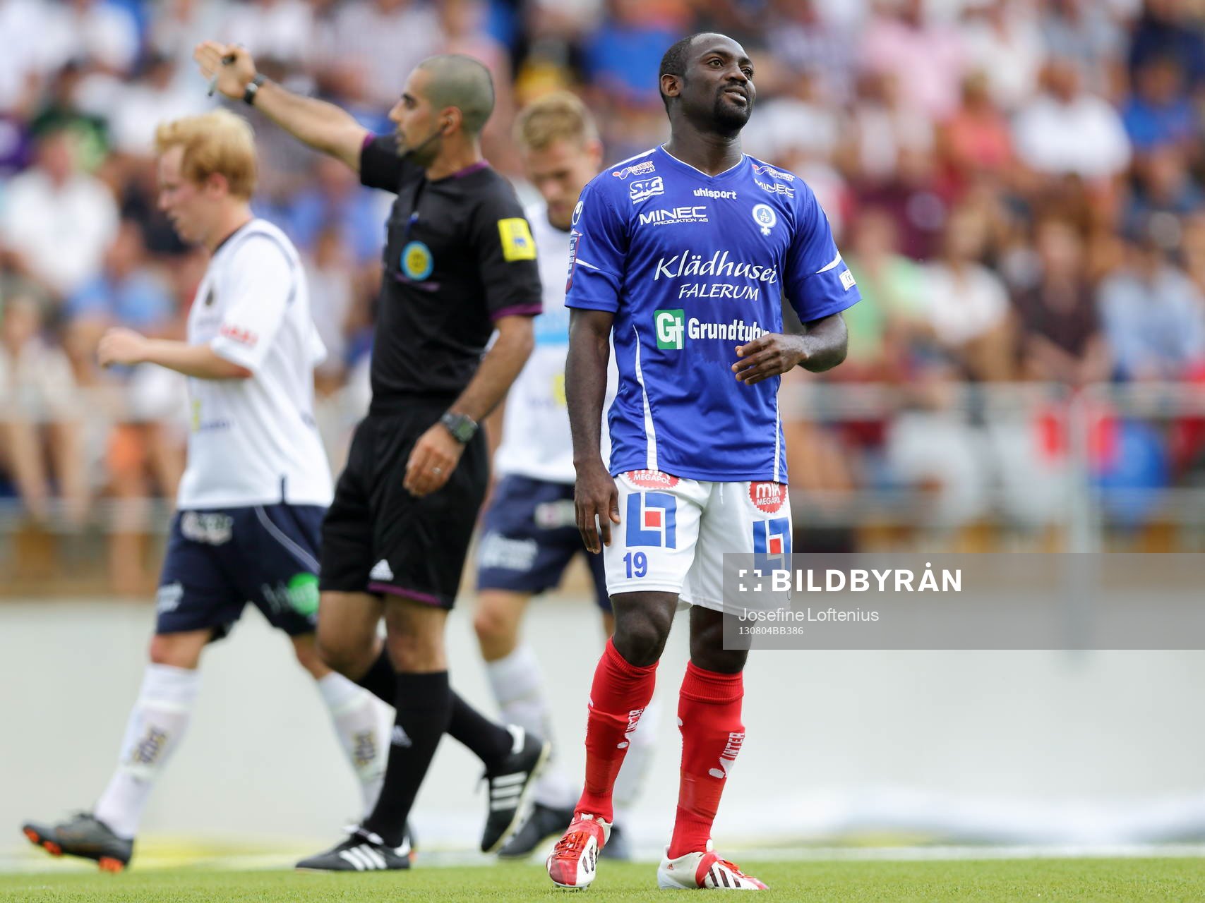 Åtvidabergs John Owoeri i fotbollsmatchen mellan