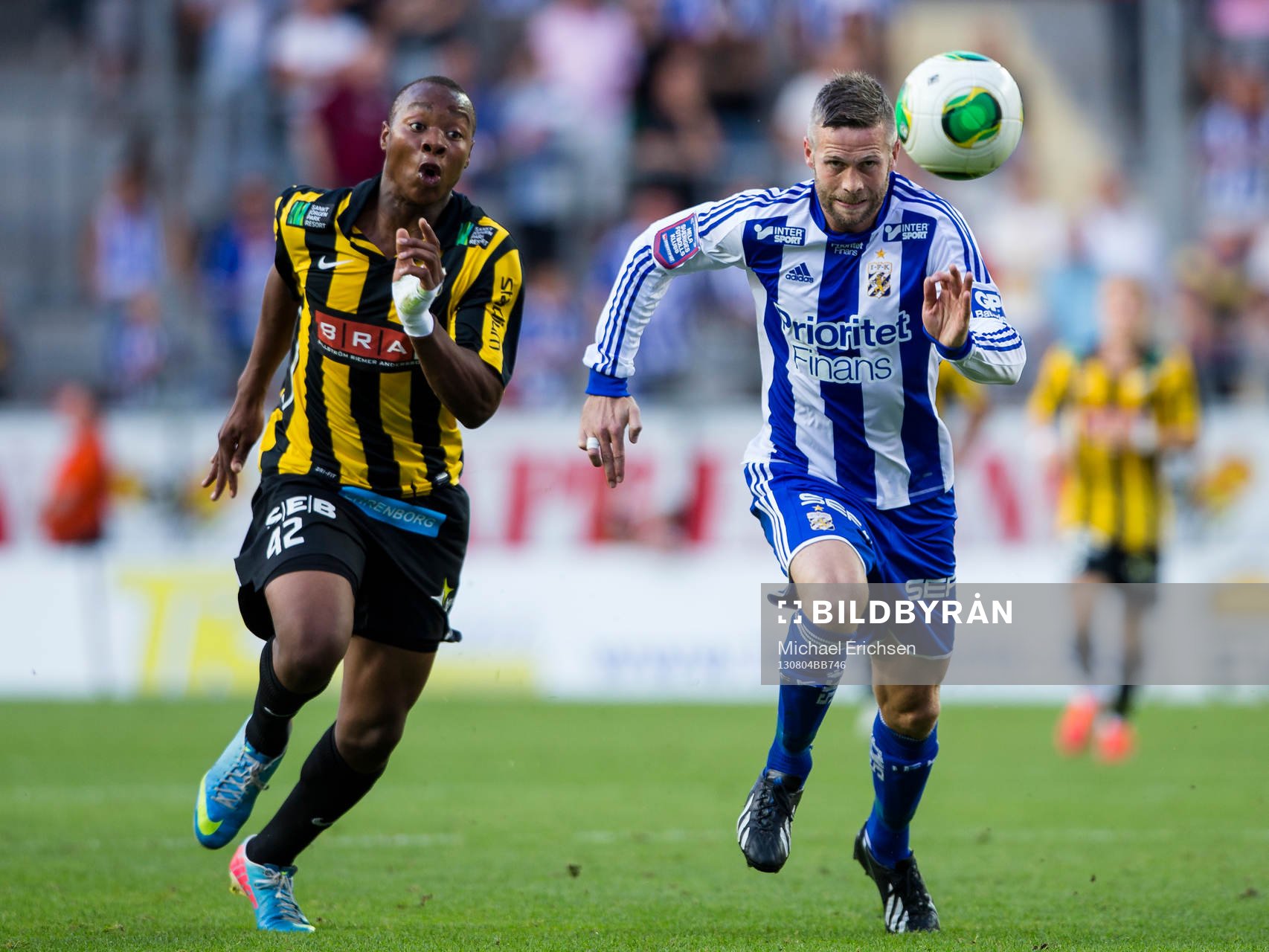 Häckens Carlos Strandberg i löpduell med IFK Göteborgs