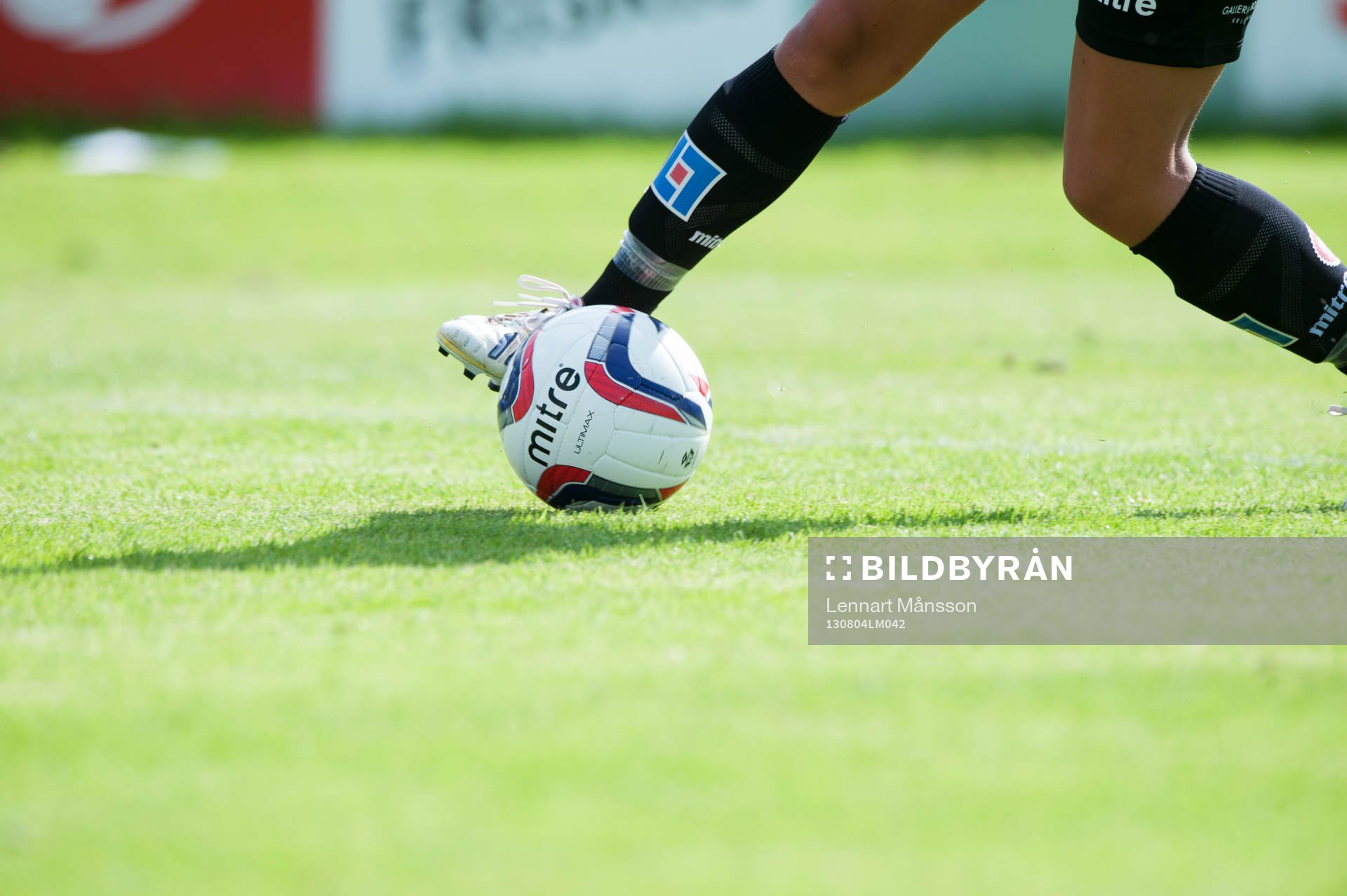 Fot, fotboll, boll, dribbling, gräs, bollkontroll