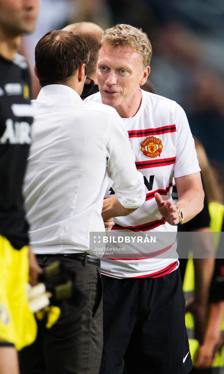 s tränare Andreas Alm och Manchester Uniteds tränare