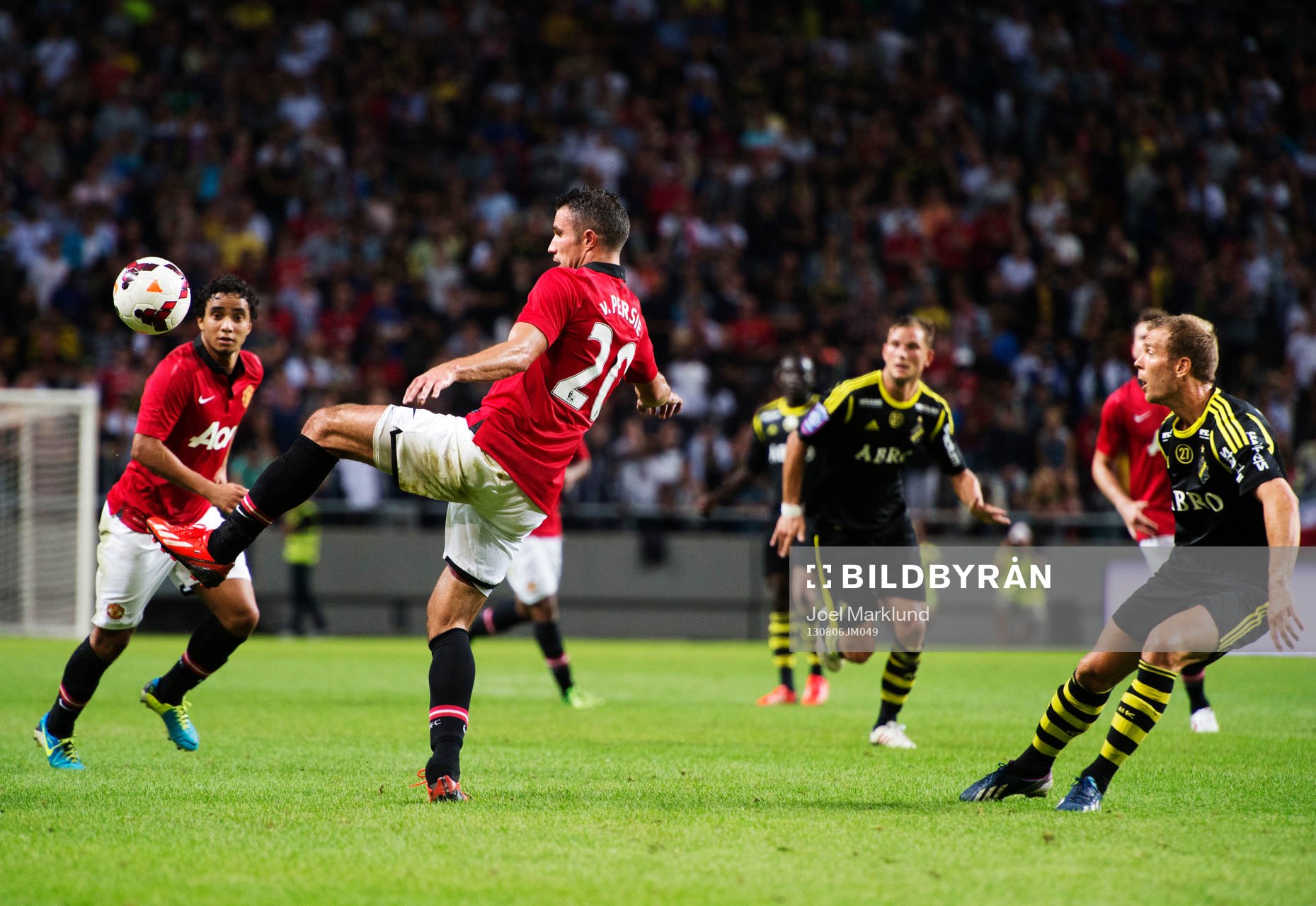 Manchester Uniteds Robin van Persie