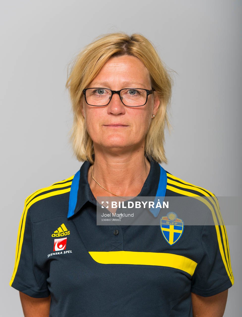 Kicki Nyberg, sjukgymnast för F15/98-landslaget, poserar för ett porträtt den 7 augusti 2013 i Stockholm.
