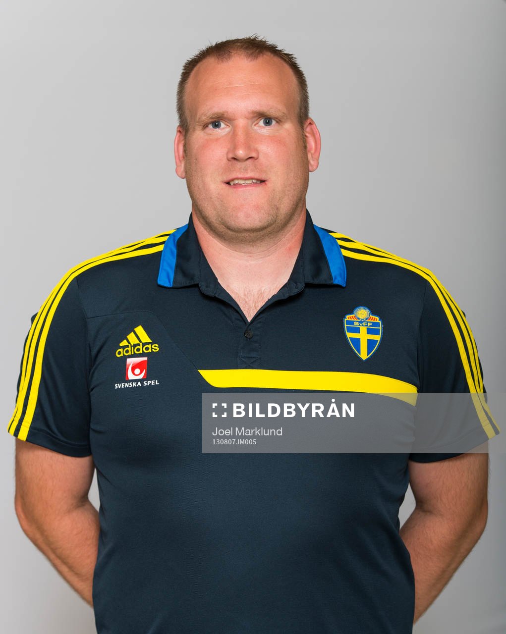 Mikael Mähler, målvaktstränare för F15/98-landslaget, poserar för ett porträtt den 7 augusti 2013 i Stockholm.