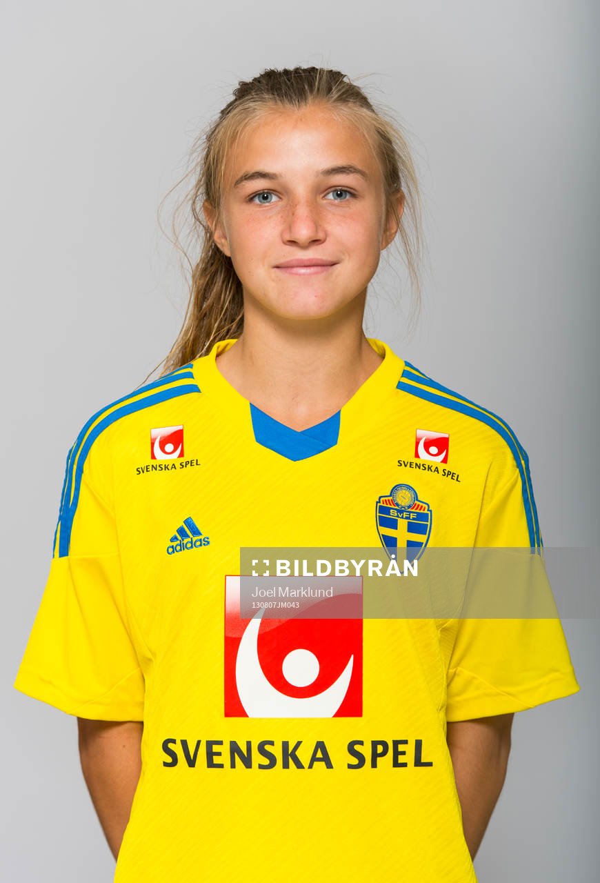 Mathilda Lindström, spelare i F15/98-landslaget
