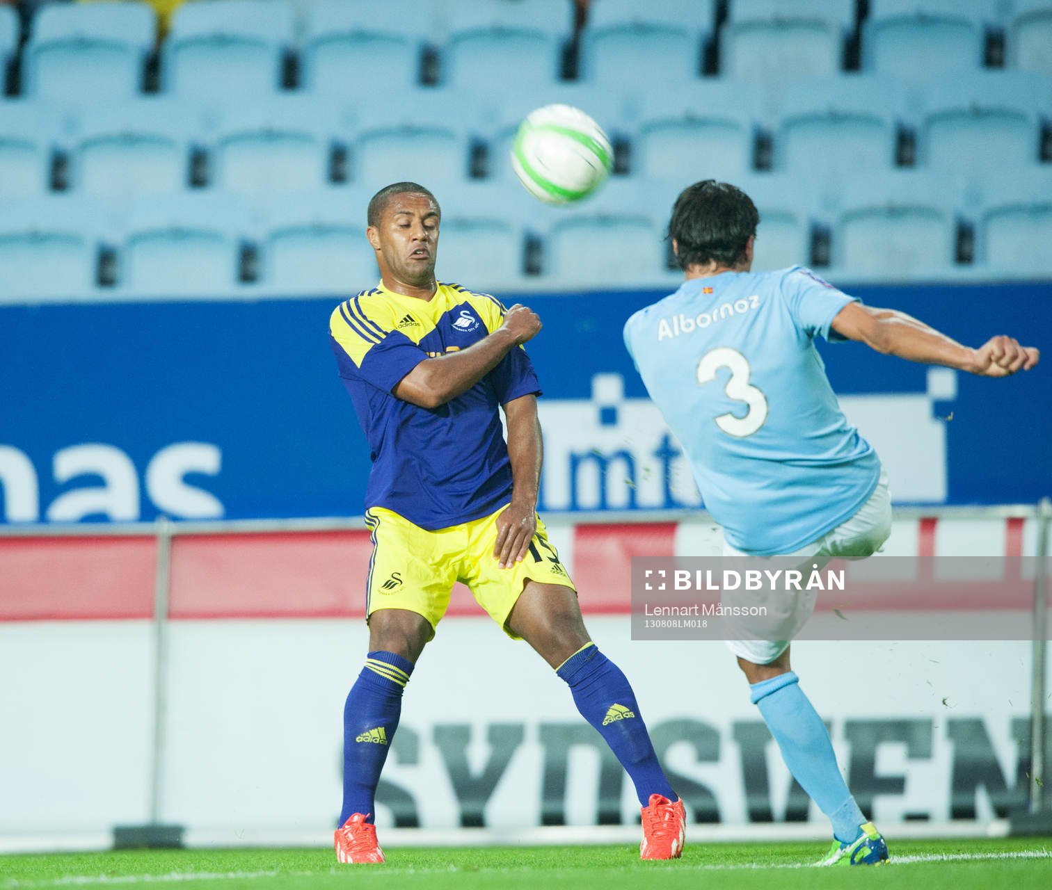 Wayne Routledge, Swansea och Miiko Albornoz, Malmö
