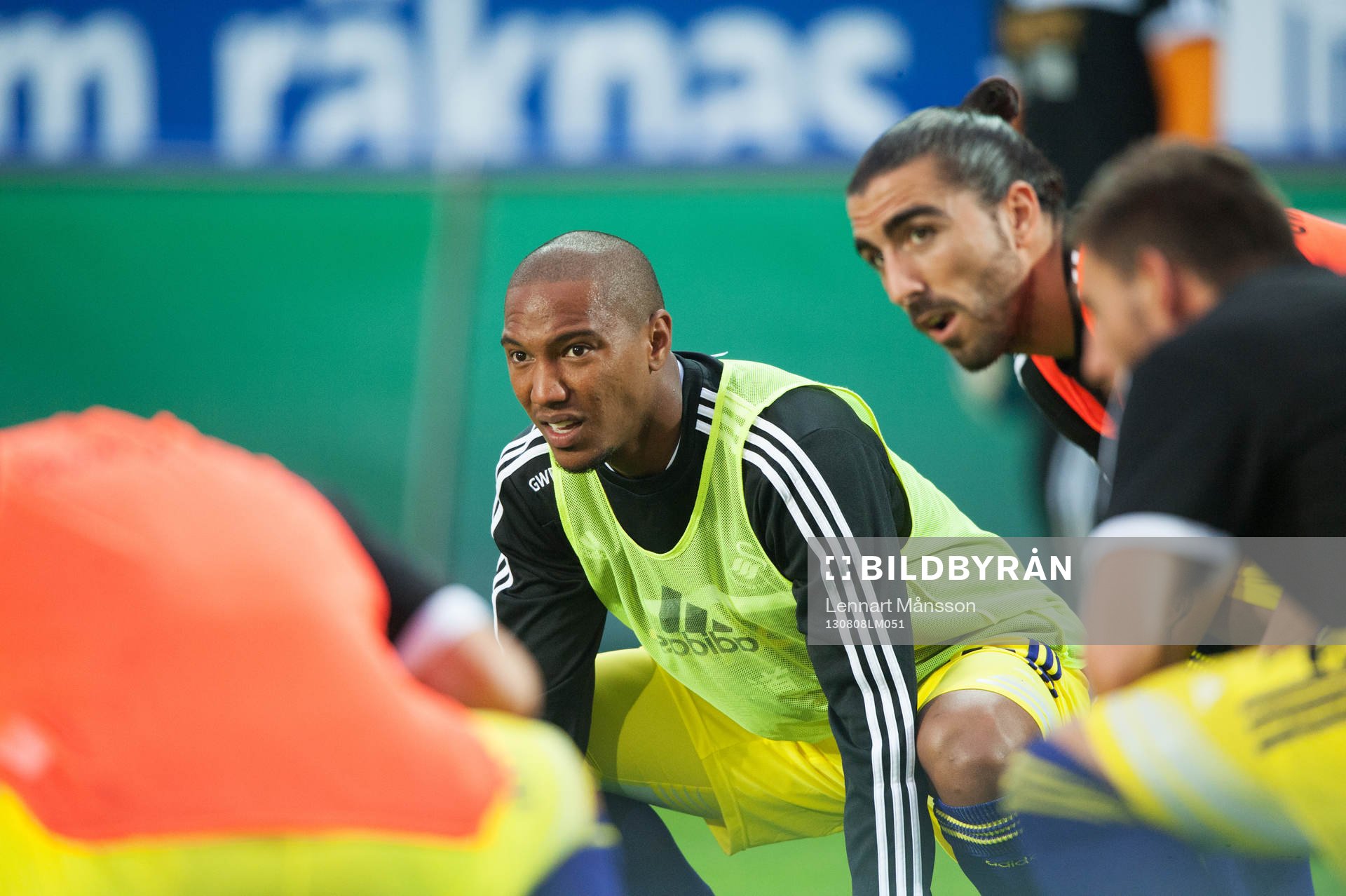 Uppvärmning, Jonathan de Guzman, Swansea
