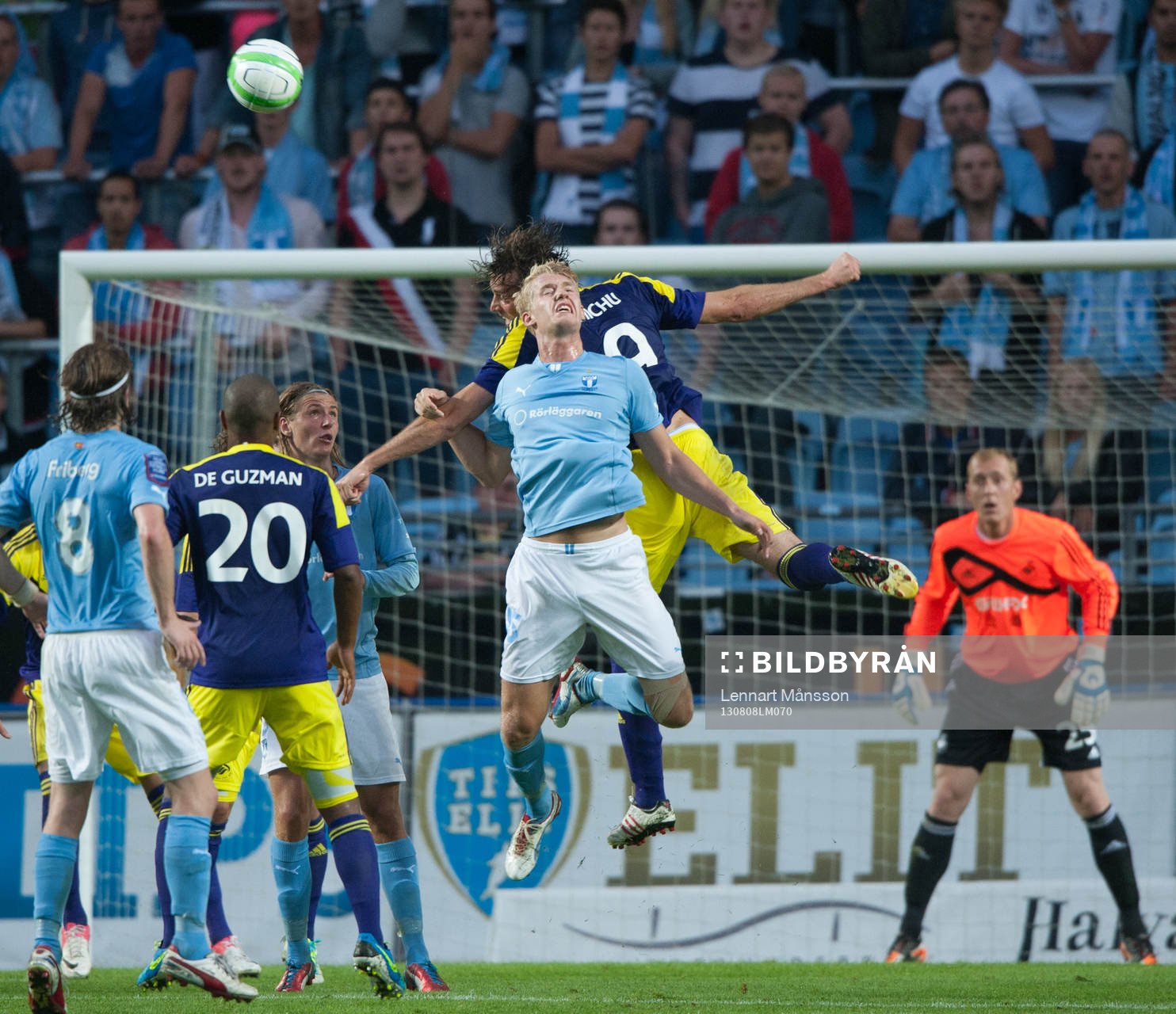Fotboll, Europa League, kval, Malmö FF - Swansea: Filip Helander, Malmö och Michu, Swansea