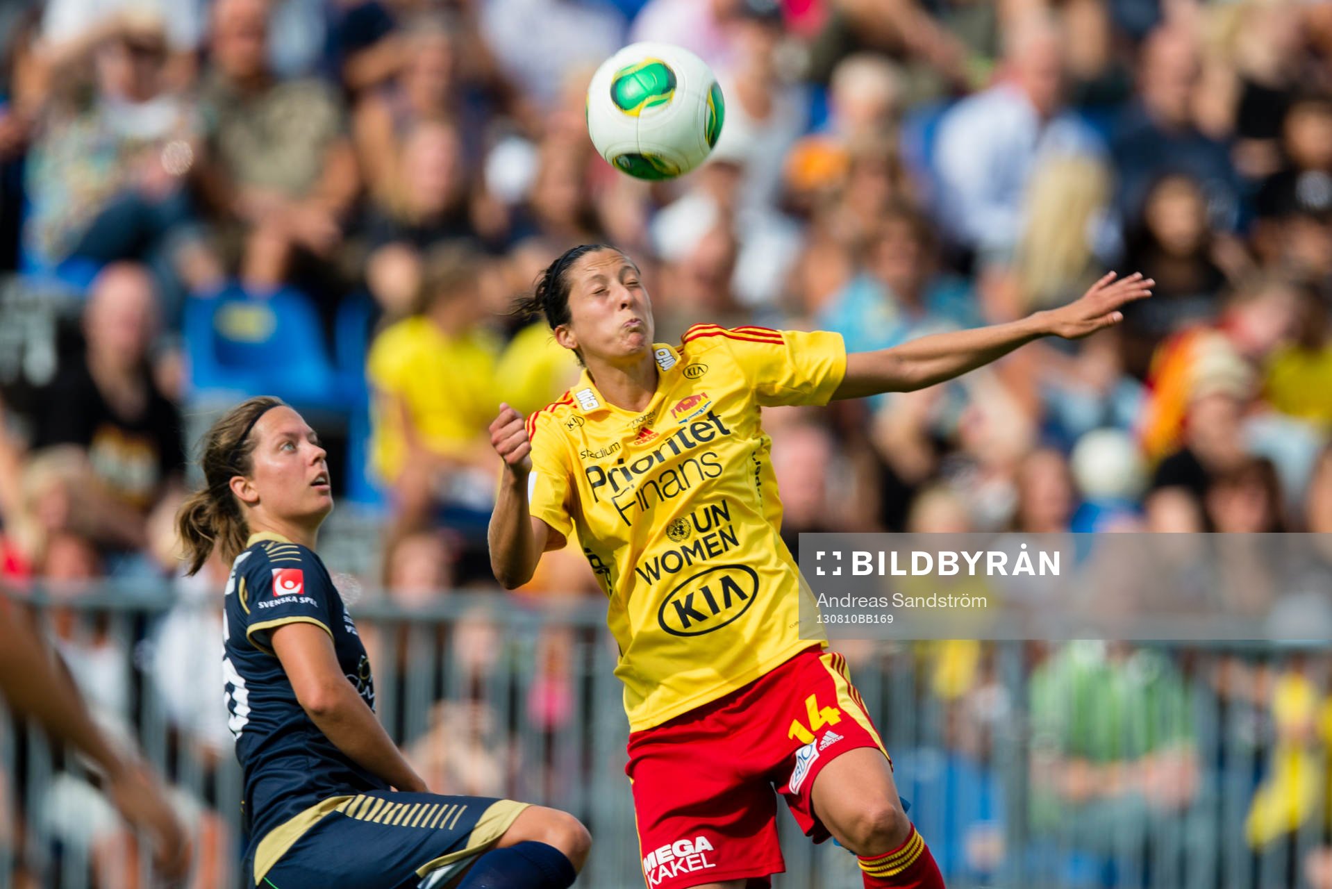 LdB Malmös Lina Nilsson och Tyresös Jennifer Hermoso