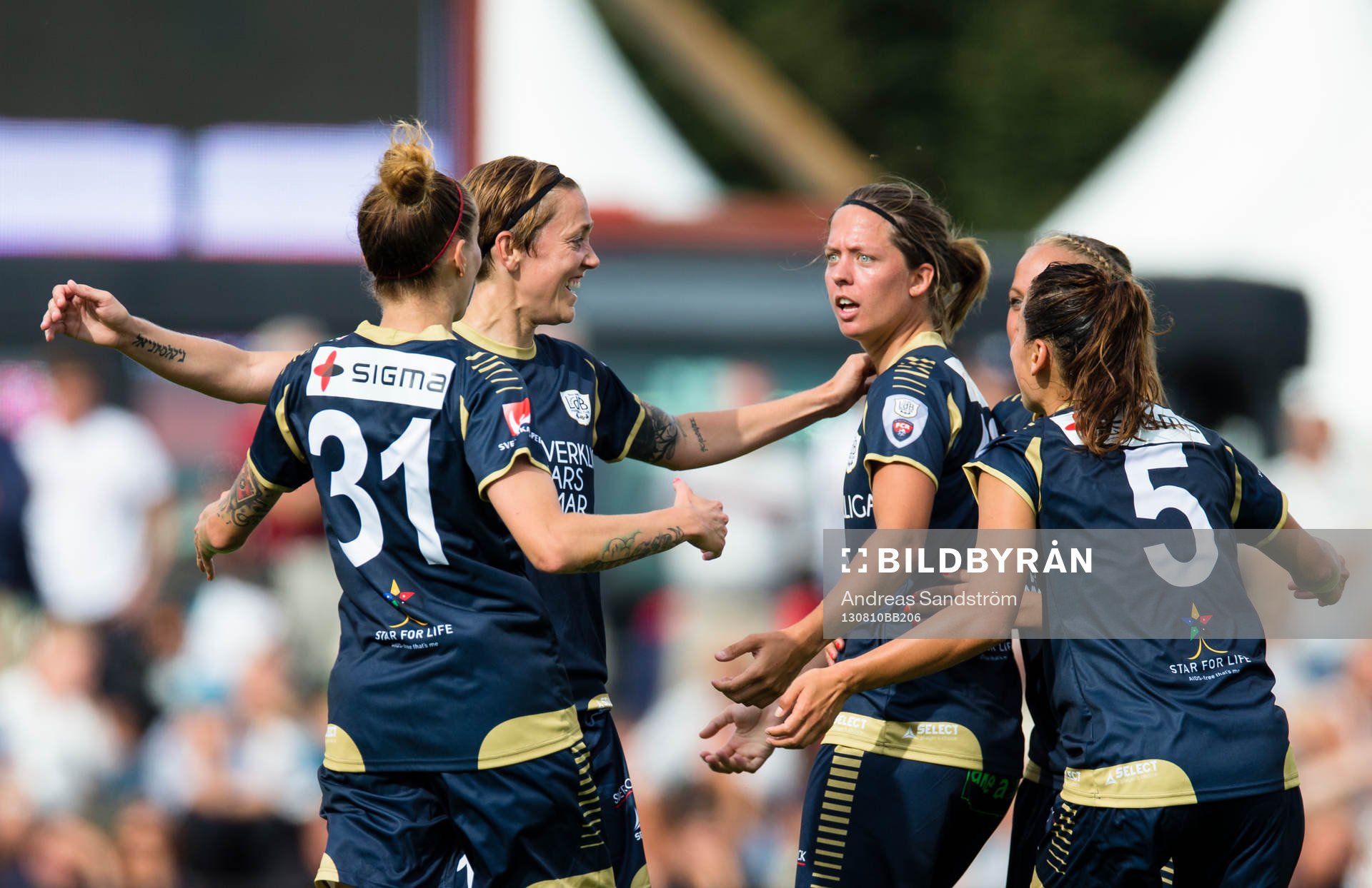 LdB Malmös Lina Nilsson gör 2-2 på frispark och