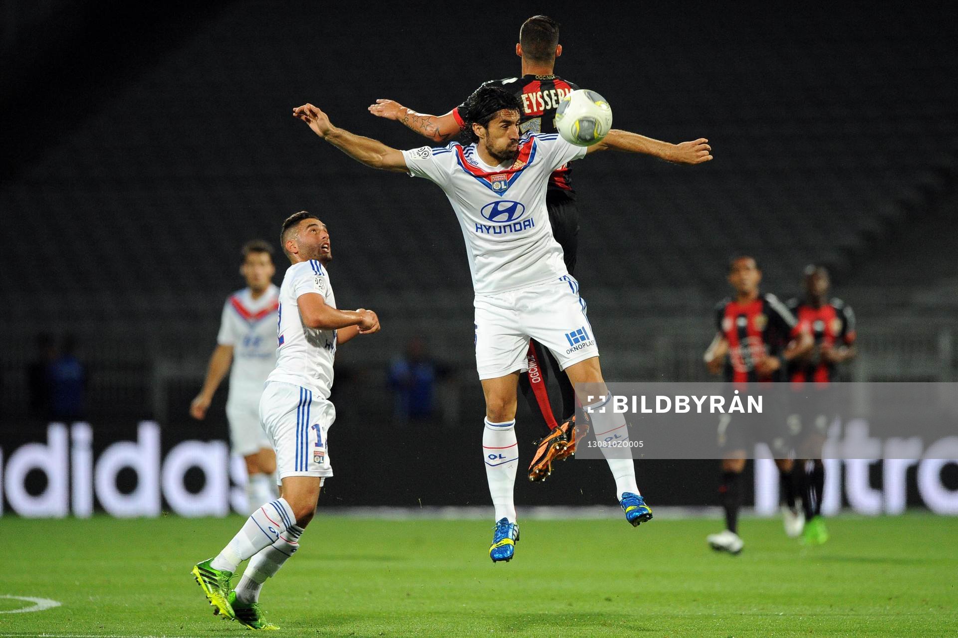  Fotboll, Ligue 1, Olympique Lyon - Nice: Milan BISEVAC / Valentin EYSSERIC - 10.08.2013 - Lyon / Nice - 1er journee de Ligue 1