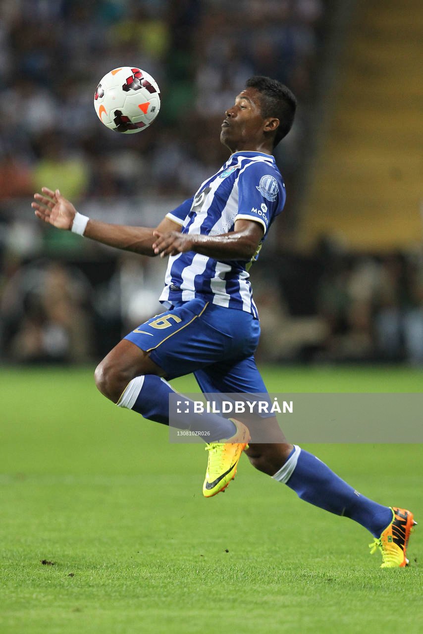 Alex Sandro  - 10.08.2013 - Porto / Vitoria Guimaraes -