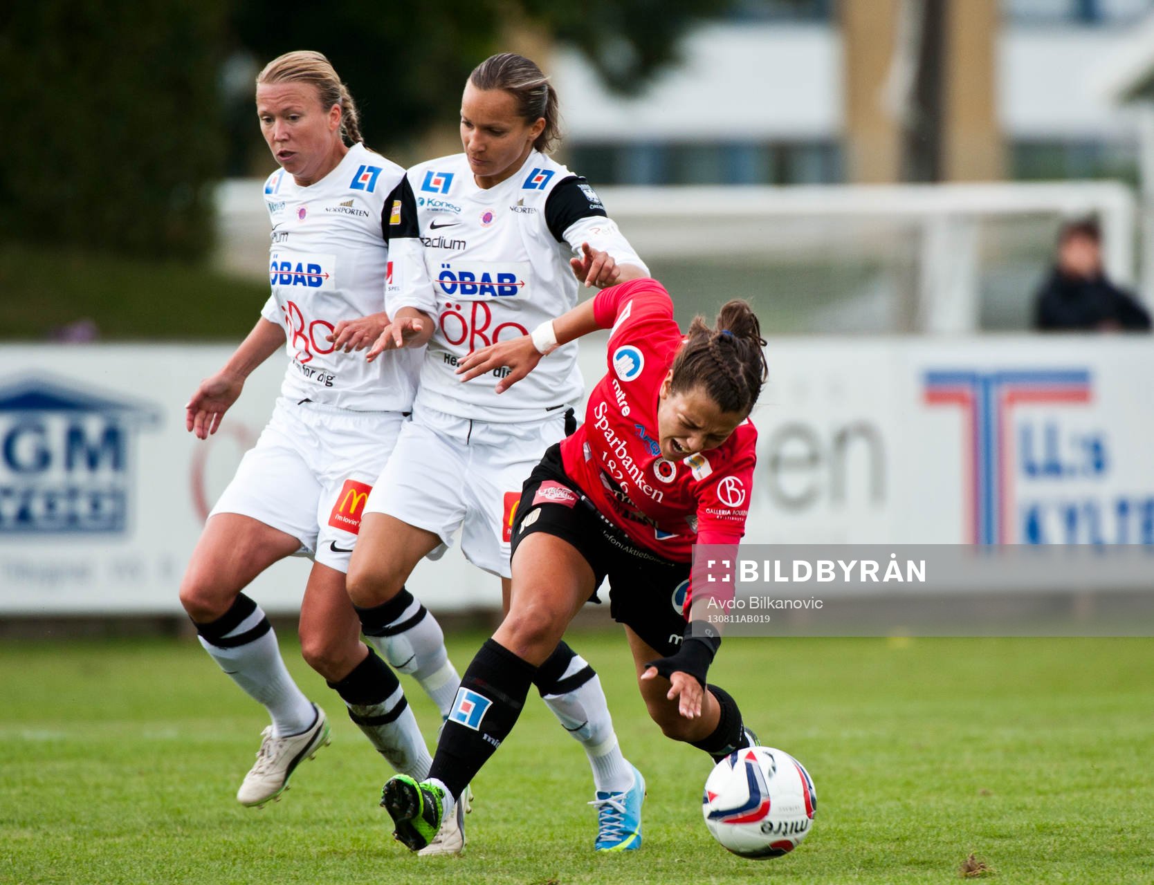 Örebros Lucie Martínková och Kristianstads Marija Banusic