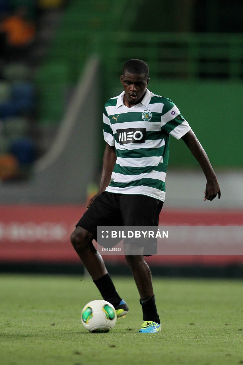  Fotboll, Troféu Cinco Violinos, Sporting - Fiorentina: William  - 11.08.2013 -  Sporting / Fiorentina - Match amical