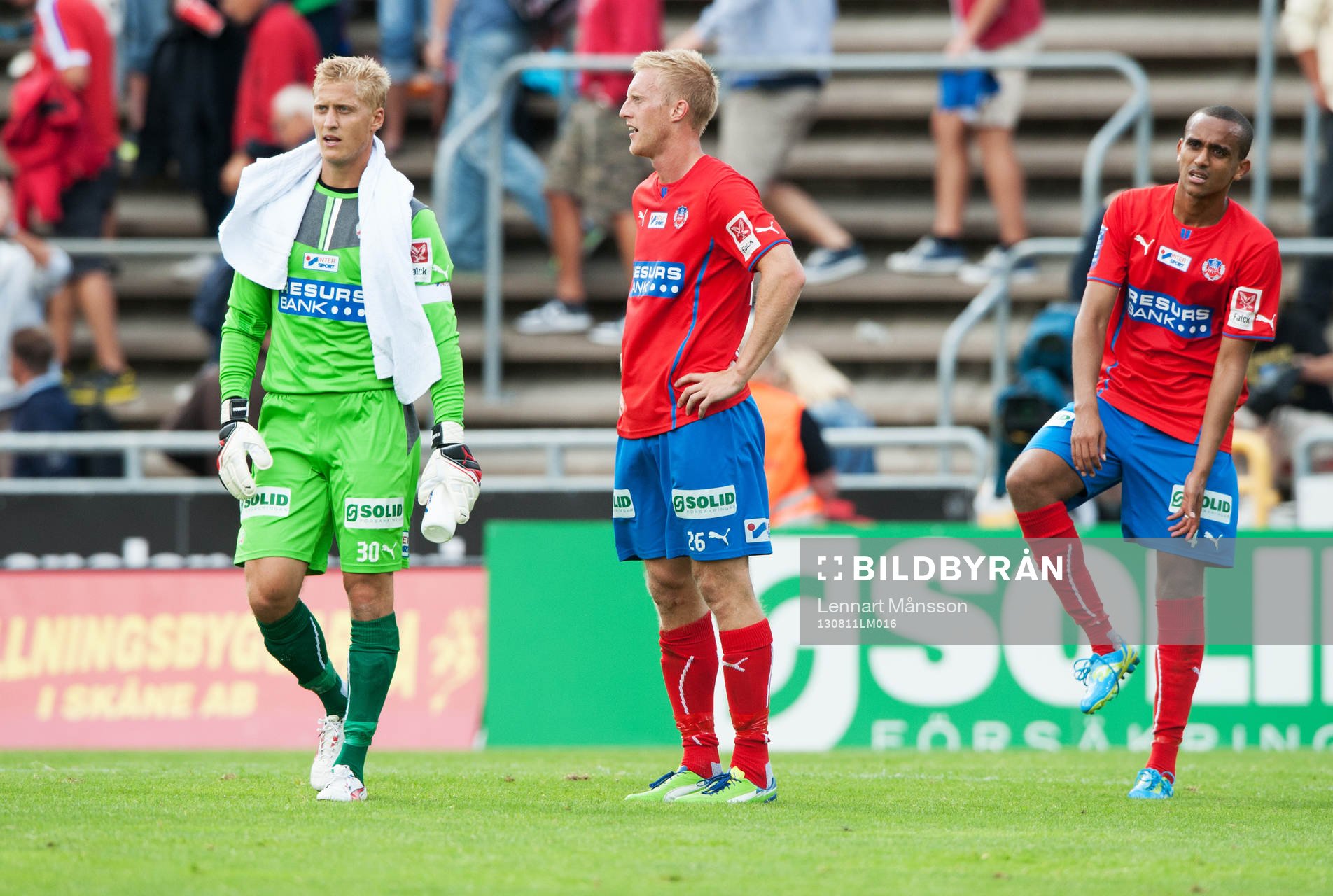Fotboll, allsvenskan, Helsingborg - Norrköping: Slutsignal, dystra miner hos Peter Larsson, Pär Hansson och Walid Atta, Helsingborg, i den allsvenska matchen mellan Helsingborg och Norrköping.