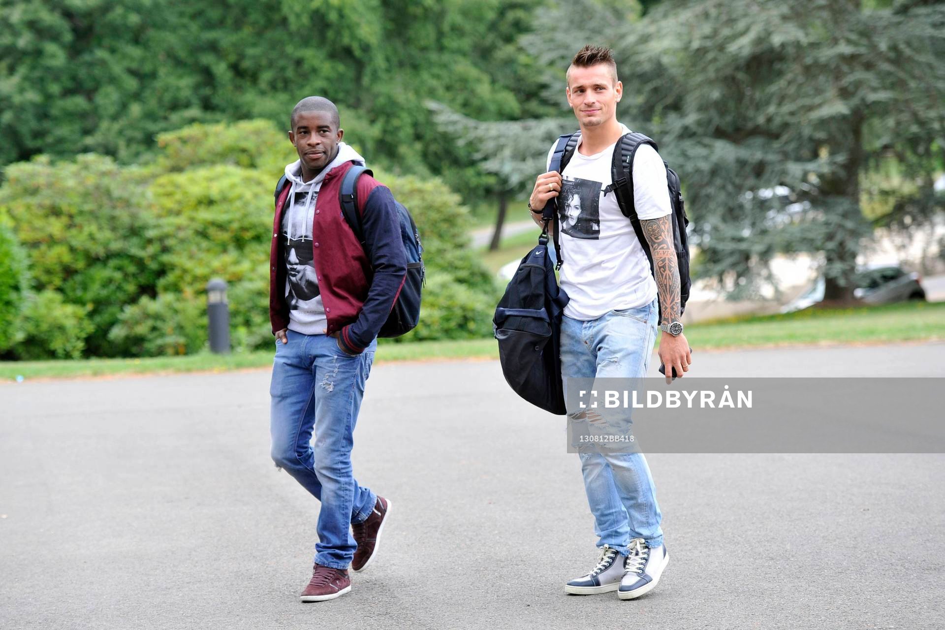  Fotboll, Frankrike, Träning: Rio MAVUBA / Mathieu Debuchy - 12.08.2013 - Arrivee a Clairefontaine - Equipe de France 2013