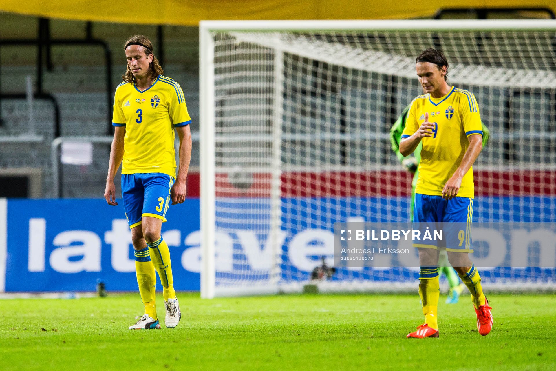 Sveriges Jonas Olsson och Albin Ekdal deppar