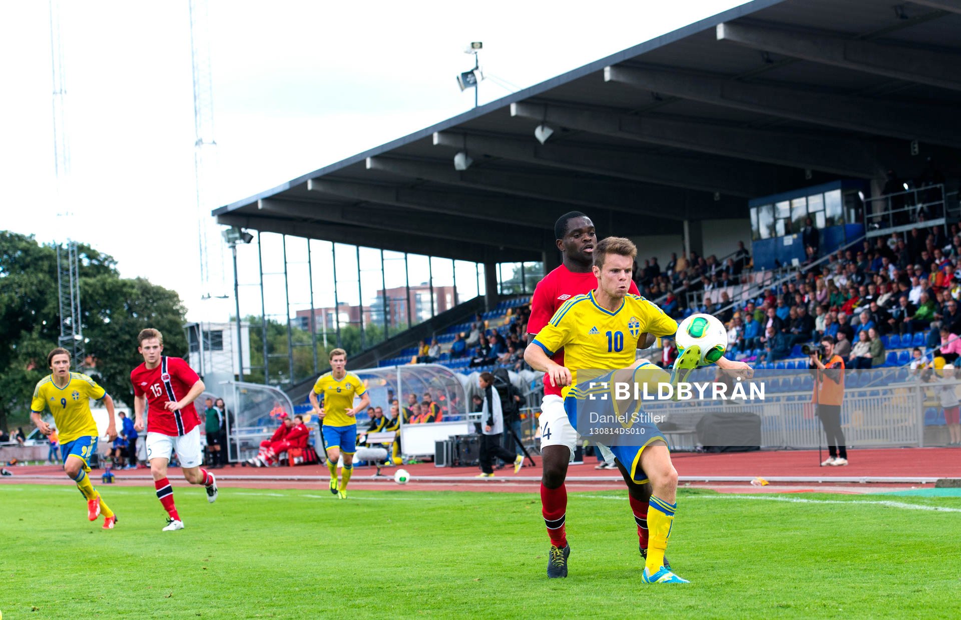 Sveriges Måns Söderqvist och Norges Christian Landu Landu