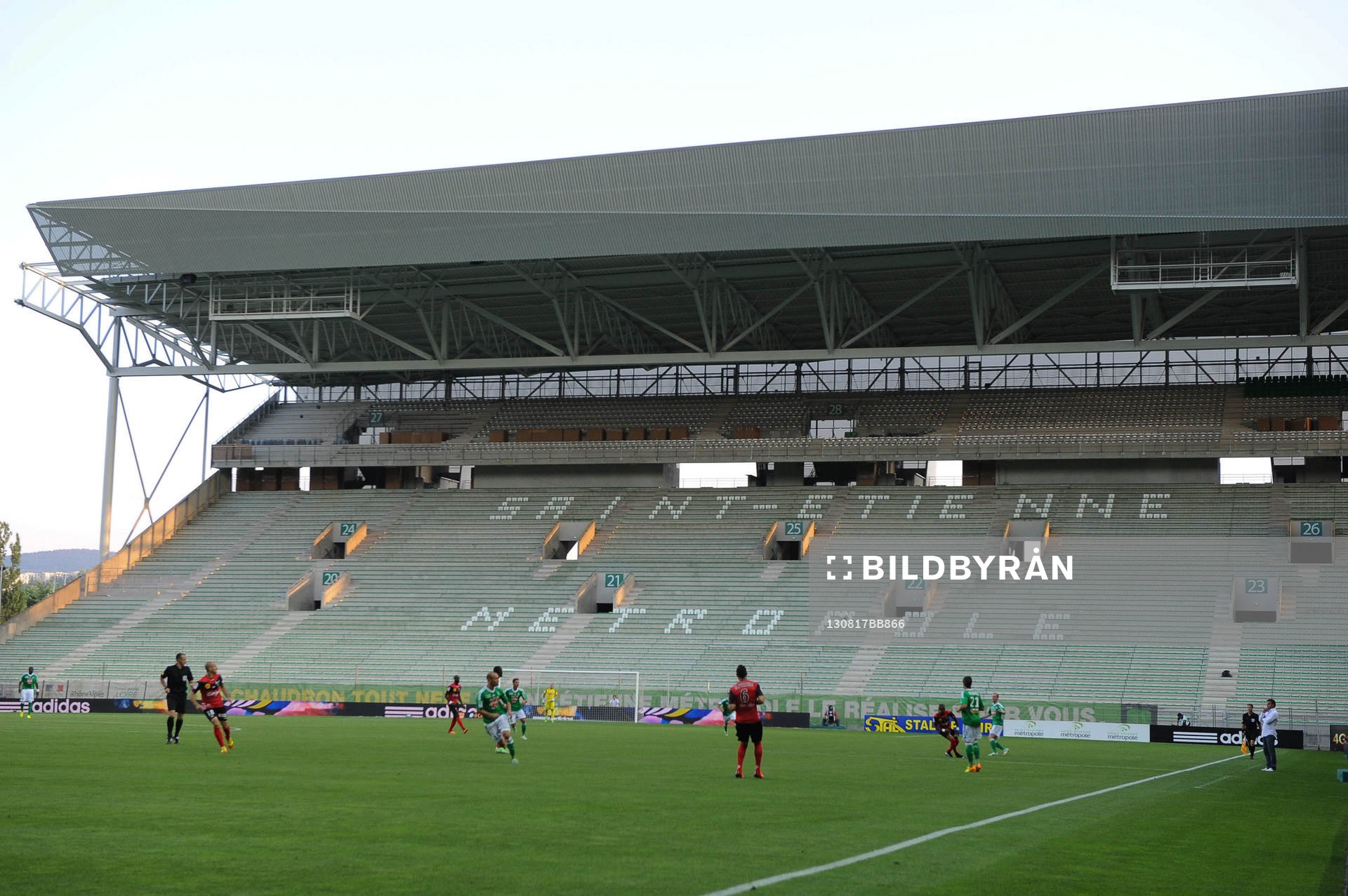 ILLUSRTATION TRIBUNE - 17.08.2013 - Saint Etienne /