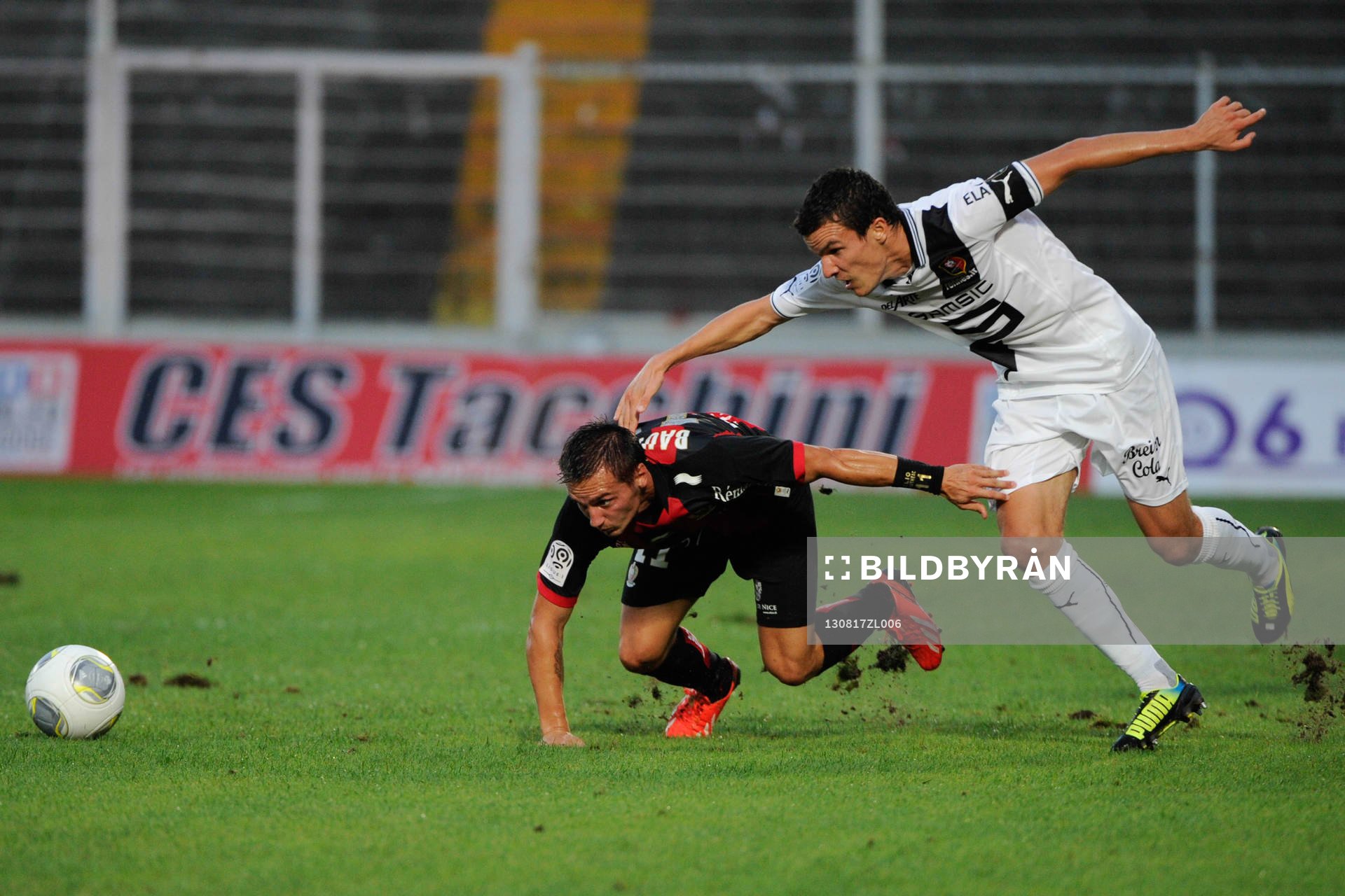  Fotboll, Franska ligan, Nice - Rennes: Eric Bautheac / Romain Danze - 17.08.2013 - Nice / Rennes - 2 eme journee de Ligue 1 -
