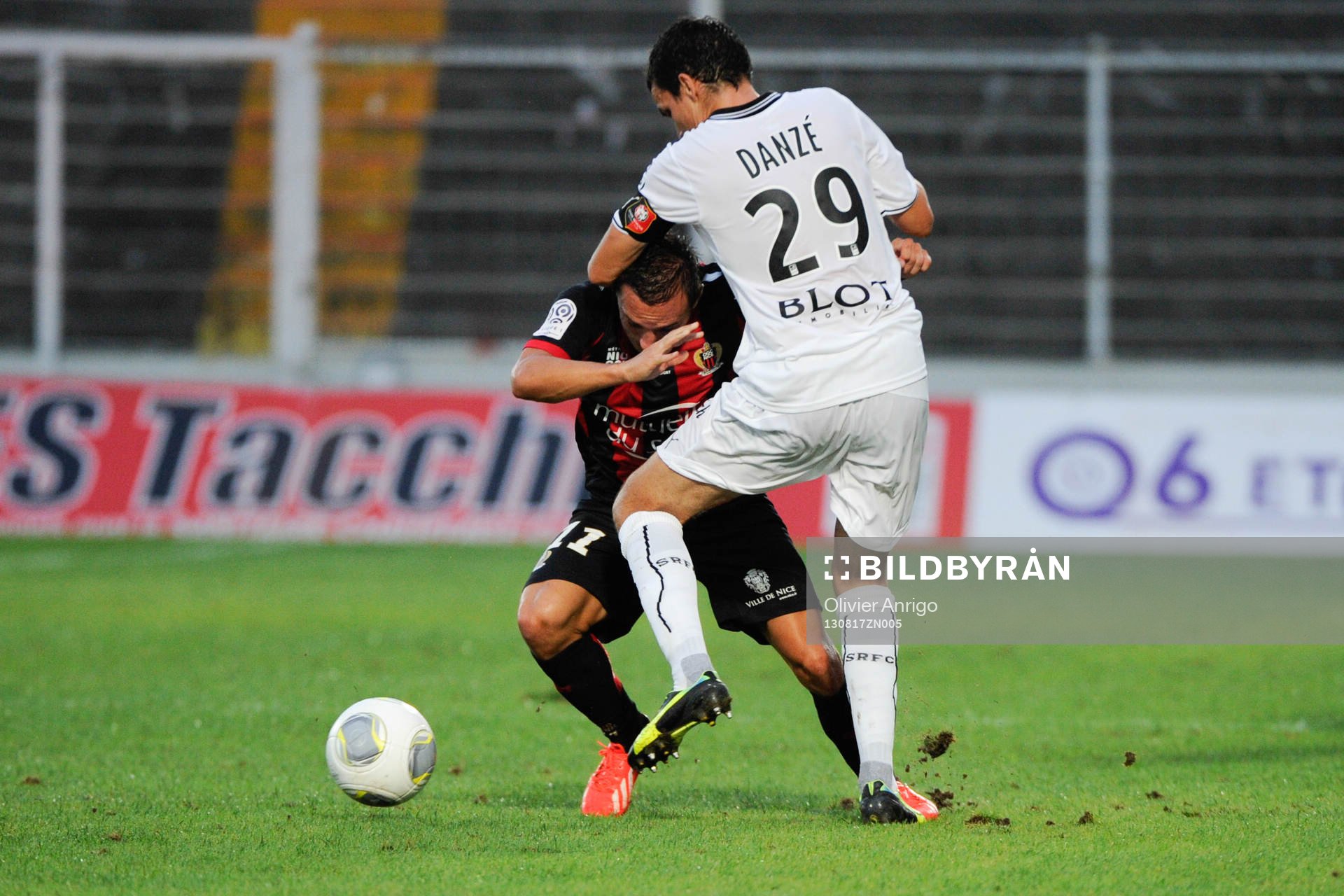  Fotboll, Franska ligan, Nice - Rennes: Eric Bautheac / Romain Danze - 17.08.2013 - Nice / Rennes - 2 eme journee de Ligue 1 -