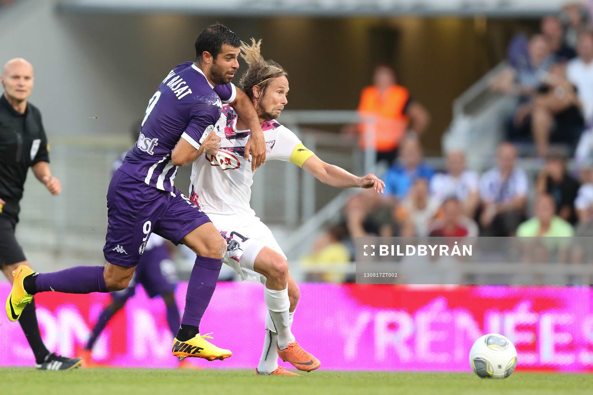 Fotboll, Franska ligan, Toulouse - Bordeaux: Eden Ben Basat / Jaroslav Plasil - 17.08.2013 - Toulouse / Bordeaux - 2 eme journee de Ligue 1 -
