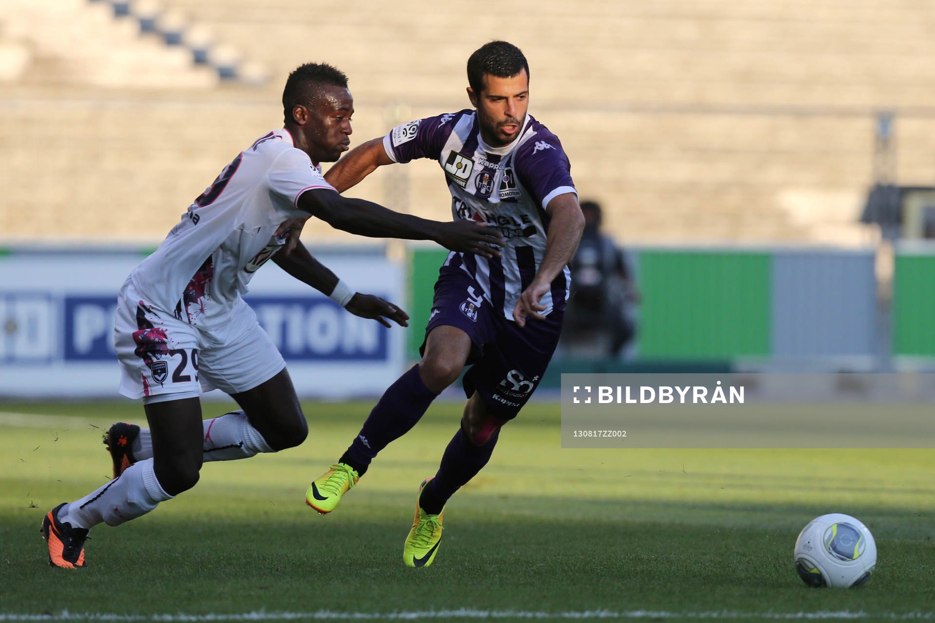  Fotboll, Franska ligan, Toulouse - Bordeaux: Eden Ben Basat / Maxime Poundje - 17.08.2013 - Toulouse / Bordeaux - 2 eme journee de Ligue 1 -