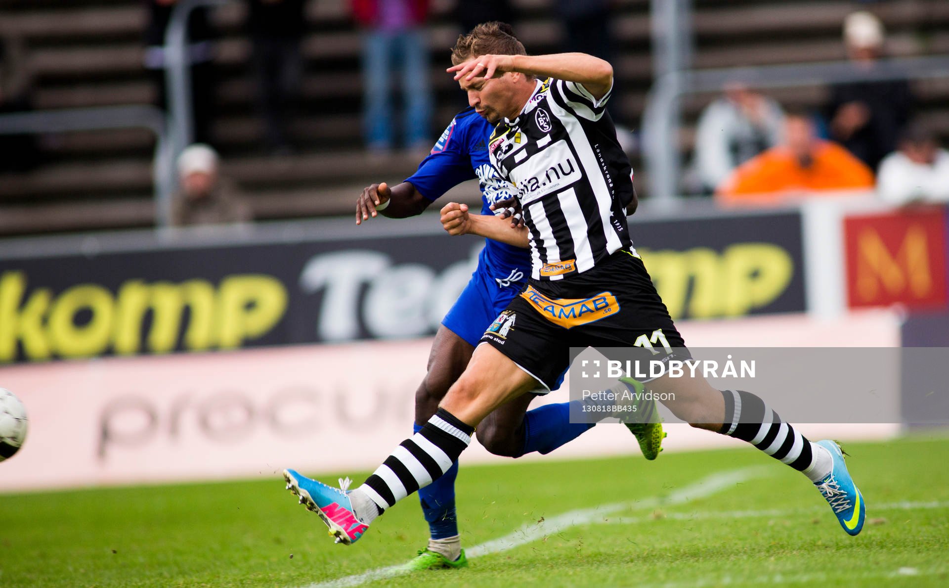 Landskronas Fredrik Olsson gör 3-0 och Östersunds Samuel