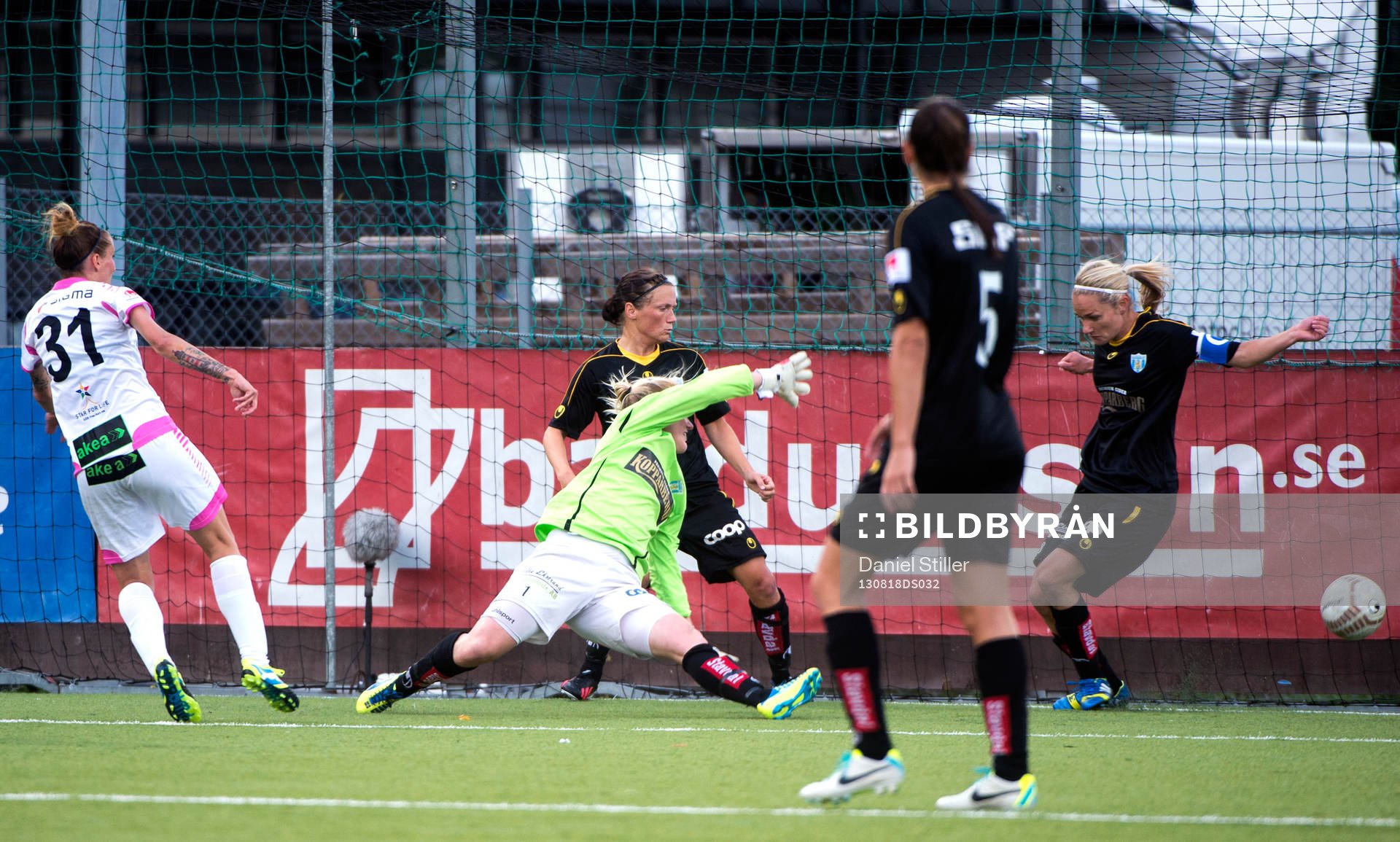 under fotbollsmatchen i Damallsvenskan mellan Göteborg FC