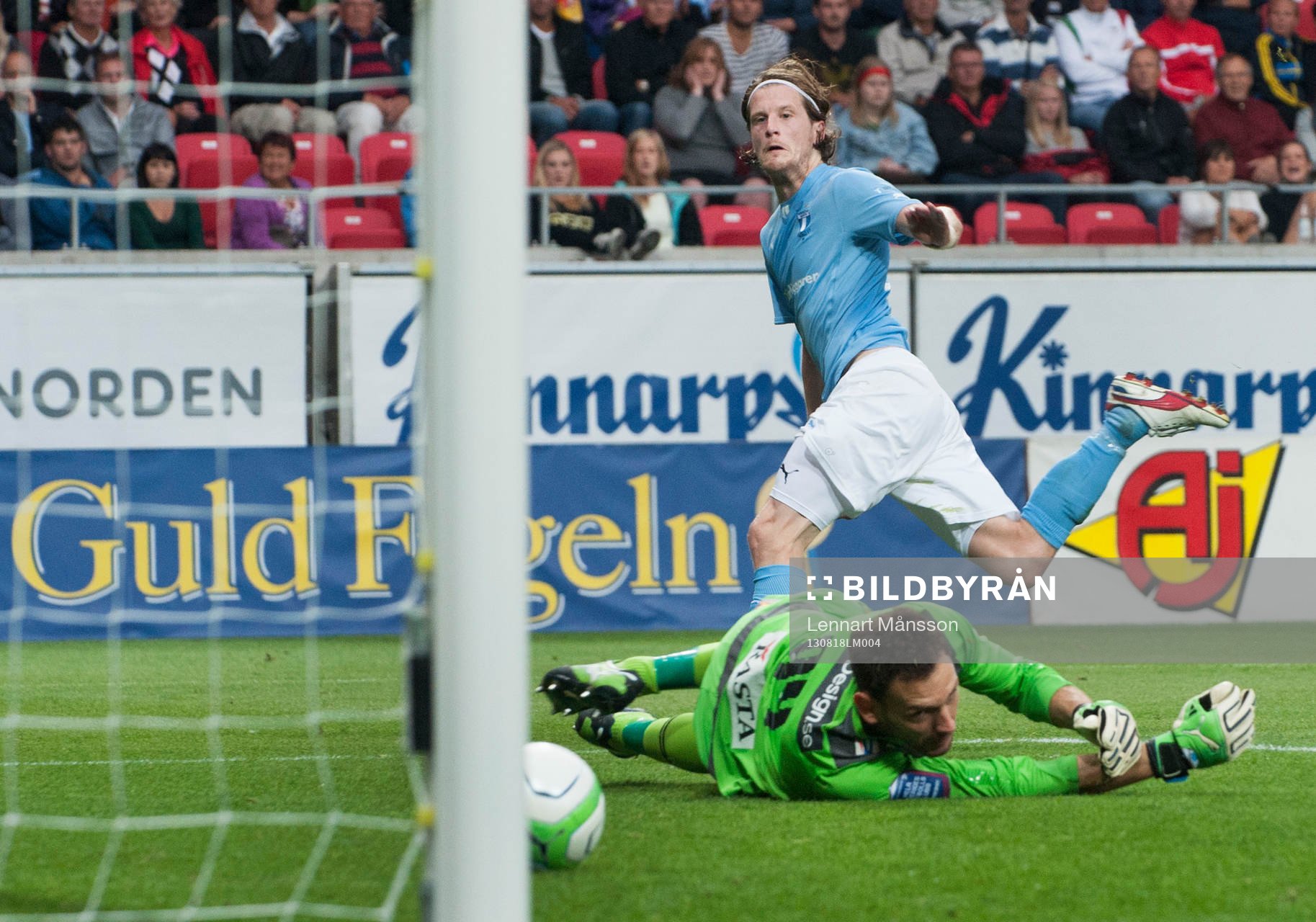 0-3, Erik Friberg, Malmö, skjuter kanonhårt förbi Etrit
