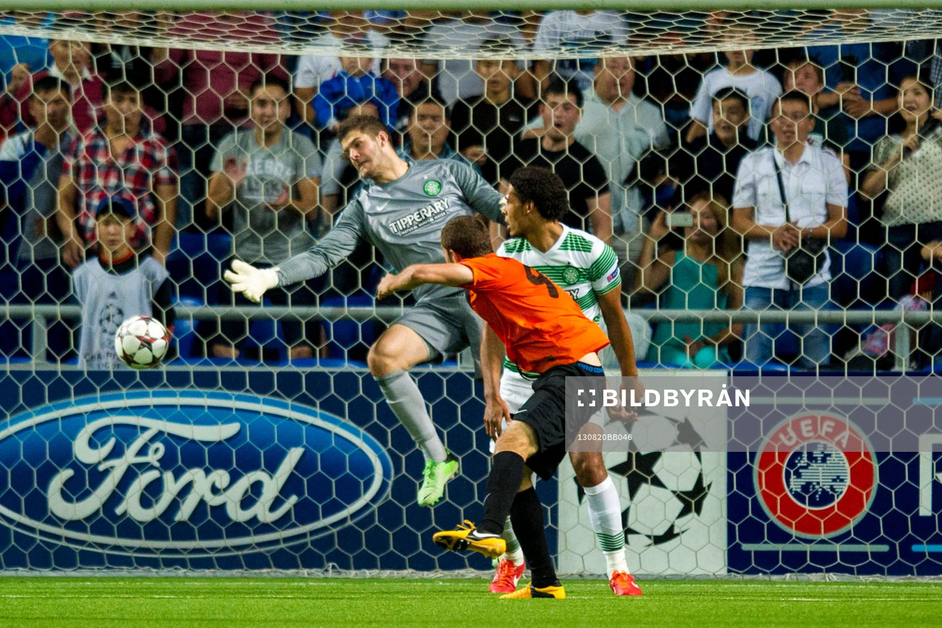 Goal Sergei Khizhnichenko - 20.08.2013 - Chakhtior