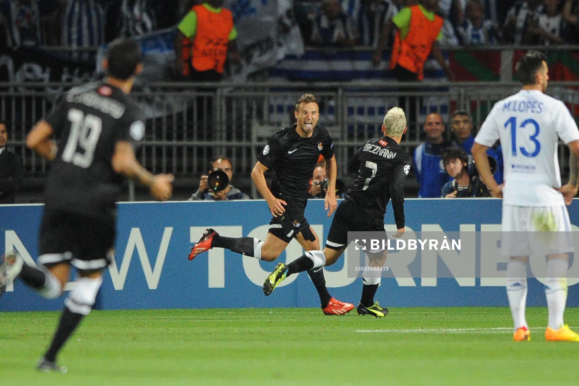Fotboll, Kval till Champions League, Olympique Lyon - Real Sociedad: Joie Antoine GRIEZMANN / Haris SEFEROVIC - 20.08.2013 - Lyon / Real Sociedad - Ligue des Champions Play Off -