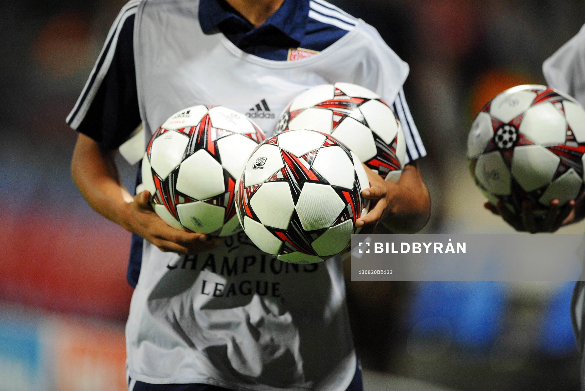 Fotboll, Kval till Champions League, Olympique Lyon - Real