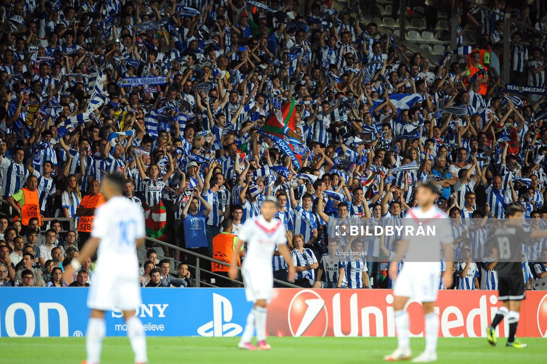 Fotboll, Kval till Champions League, Olympique Lyon - Real Sociedad: Supporters Real Sociedad - 20.08.2013 - Lyon / Real Sociedad - Ligue des Champions Play Off