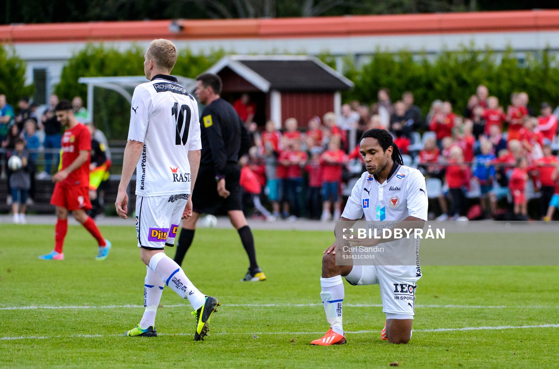 Kalmars Jonathan McDonald Porras deppar en missad målchans