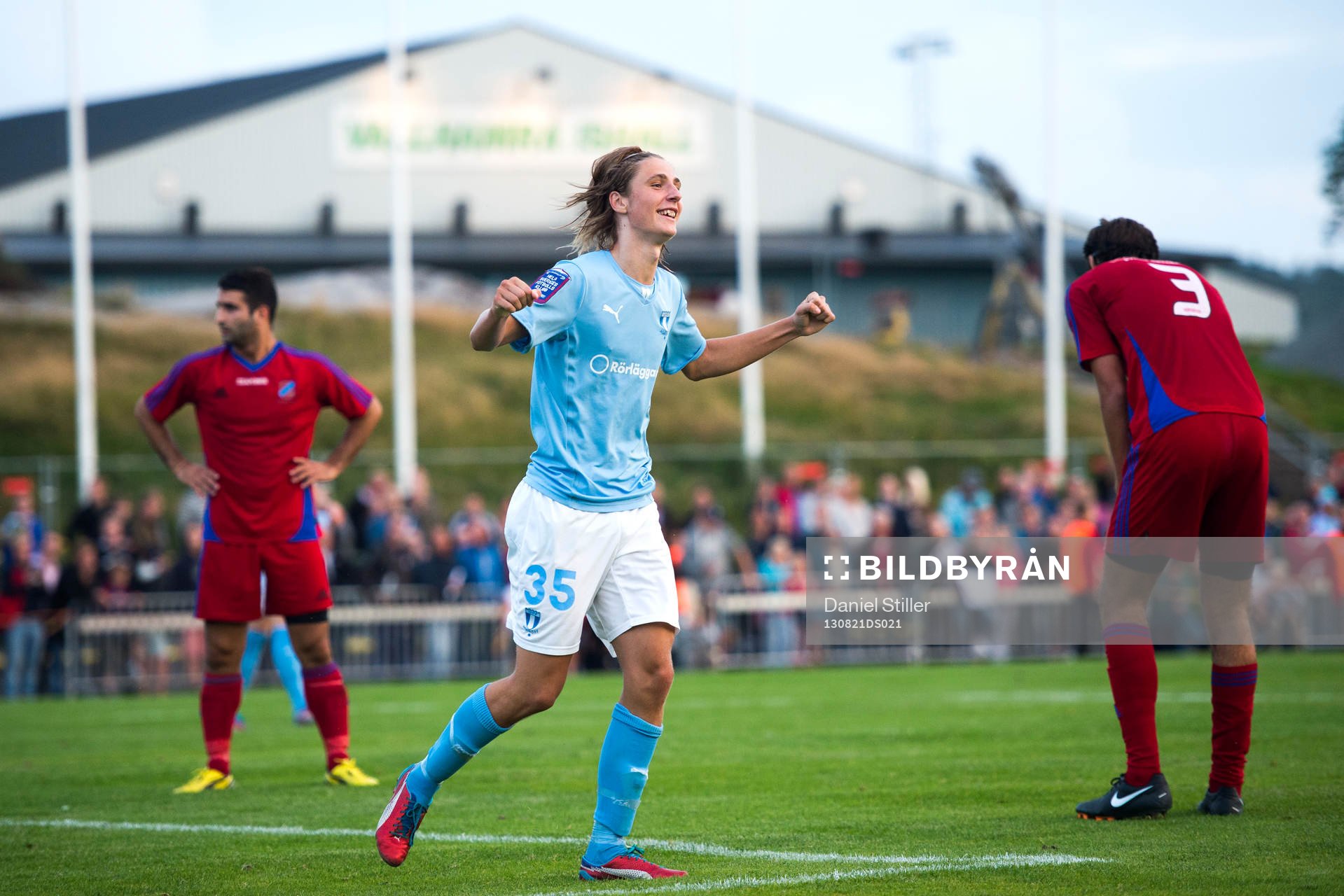 Malmös Pawel Cibicki gör 0-6 och jublar