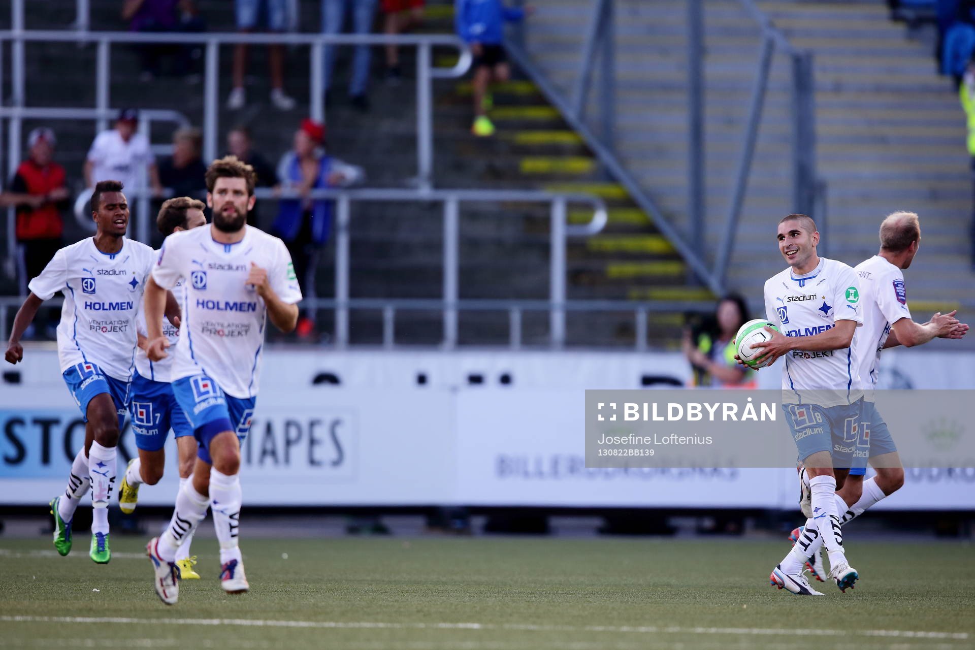 Norrköpings Rawez Lawan är glad efter att ha gjort 1-2 i fotbollsmatchen mellan Norrköping och Djurgården i Allsvenskan i fotboll den 22 augusti 2013 i Norrköping.