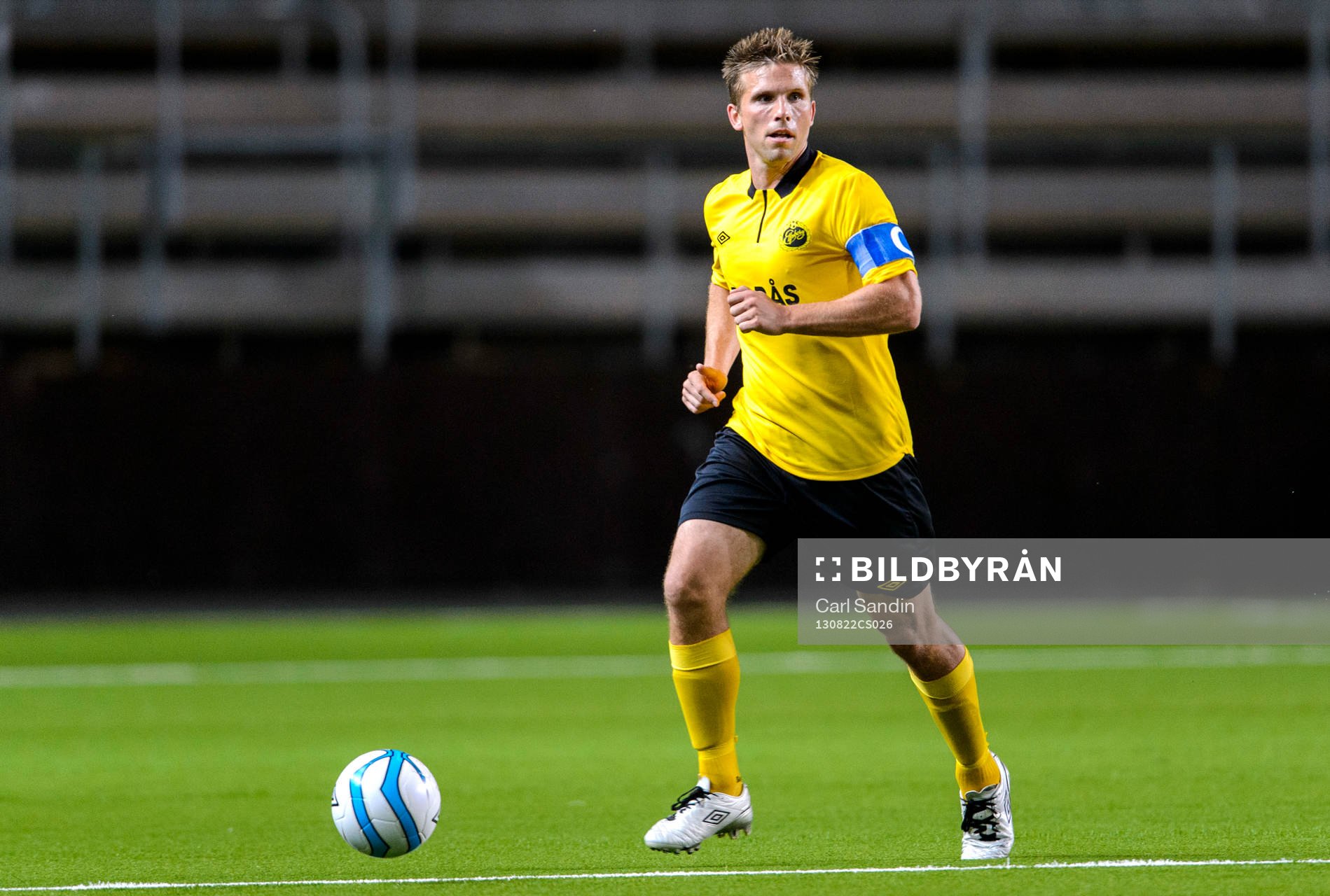 Elfsborgs Anders Svensson med bollen
