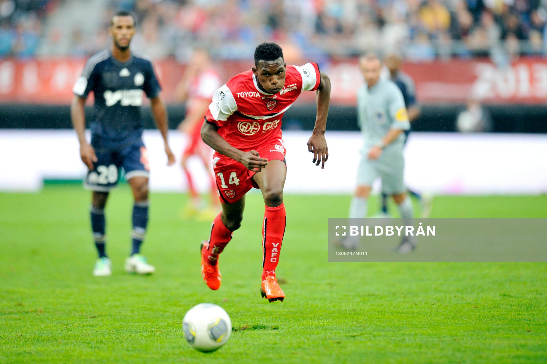 Opa NGUETTE - 24.08.2013 - Valenciennes / Marseille - 3eme