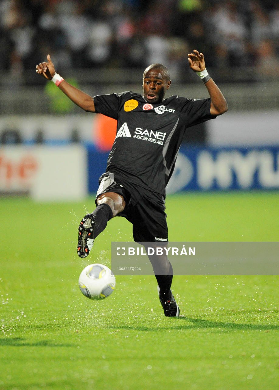 Prince ONIANGUE - 24.08.2013 - Lyon / Reims - 3eme journee