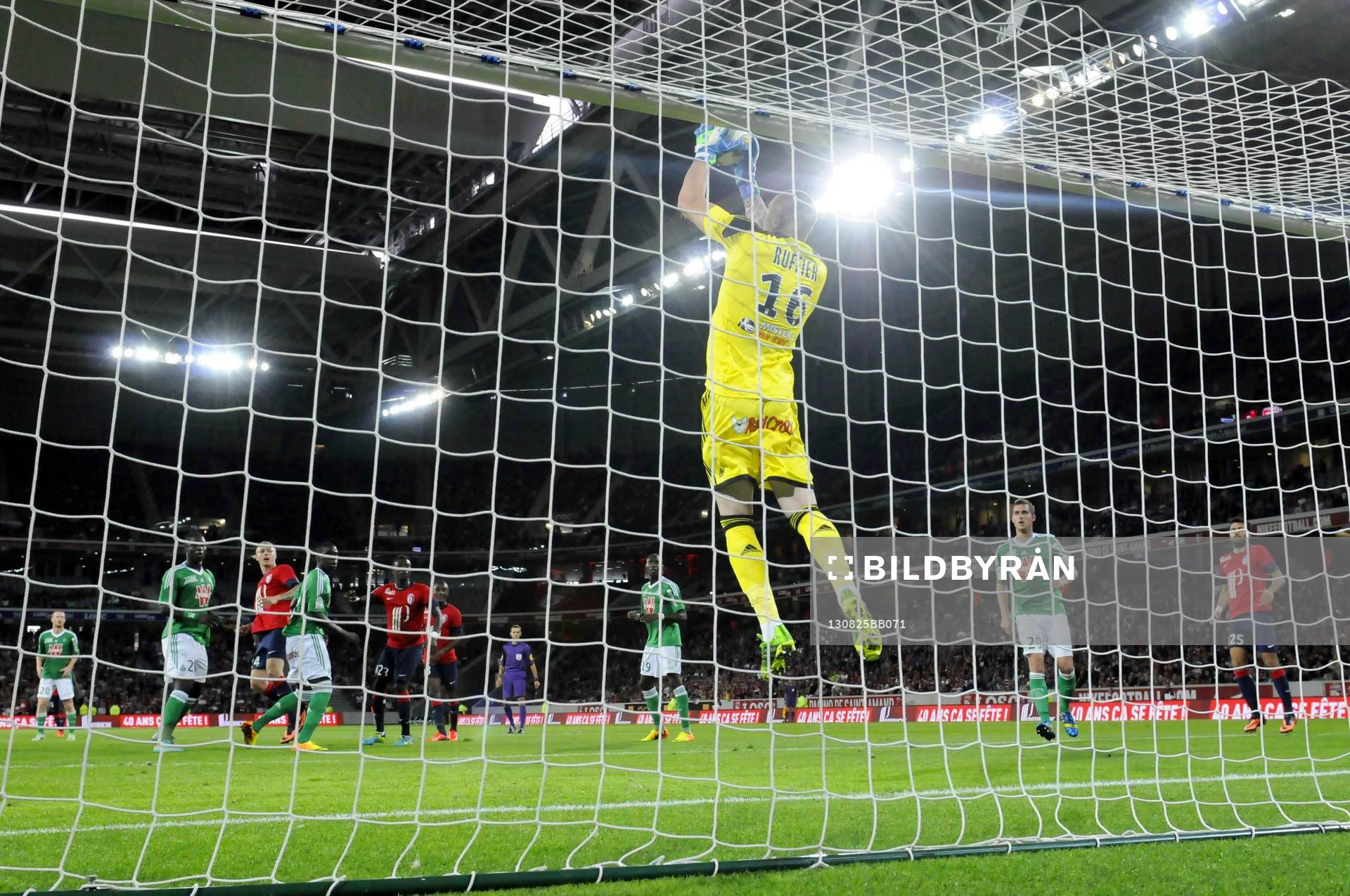 Stephane RUFFIER - 25.08.2013 - Lille / Saint Etienne - 3e