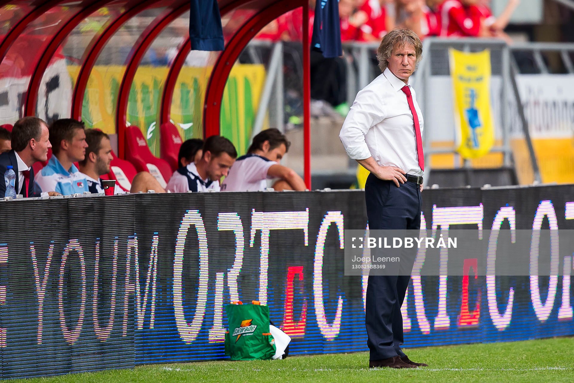  UTRECHT, FC Utrecht - AZ, voetbal Eredivisie, seizoen 2013-2014, 25-08-2013, Stadion Galgenwaard, AZ trainer Gertjan Verbeek (R). 