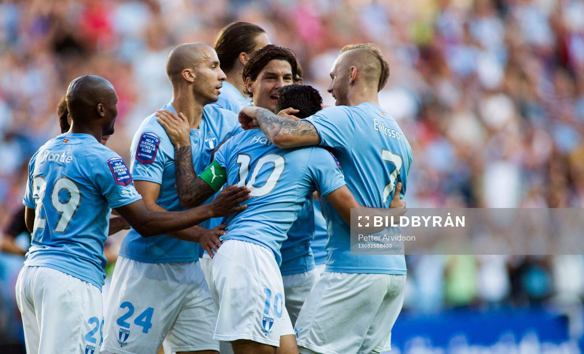 Malmö FFs Jiloan Hamad jublar
