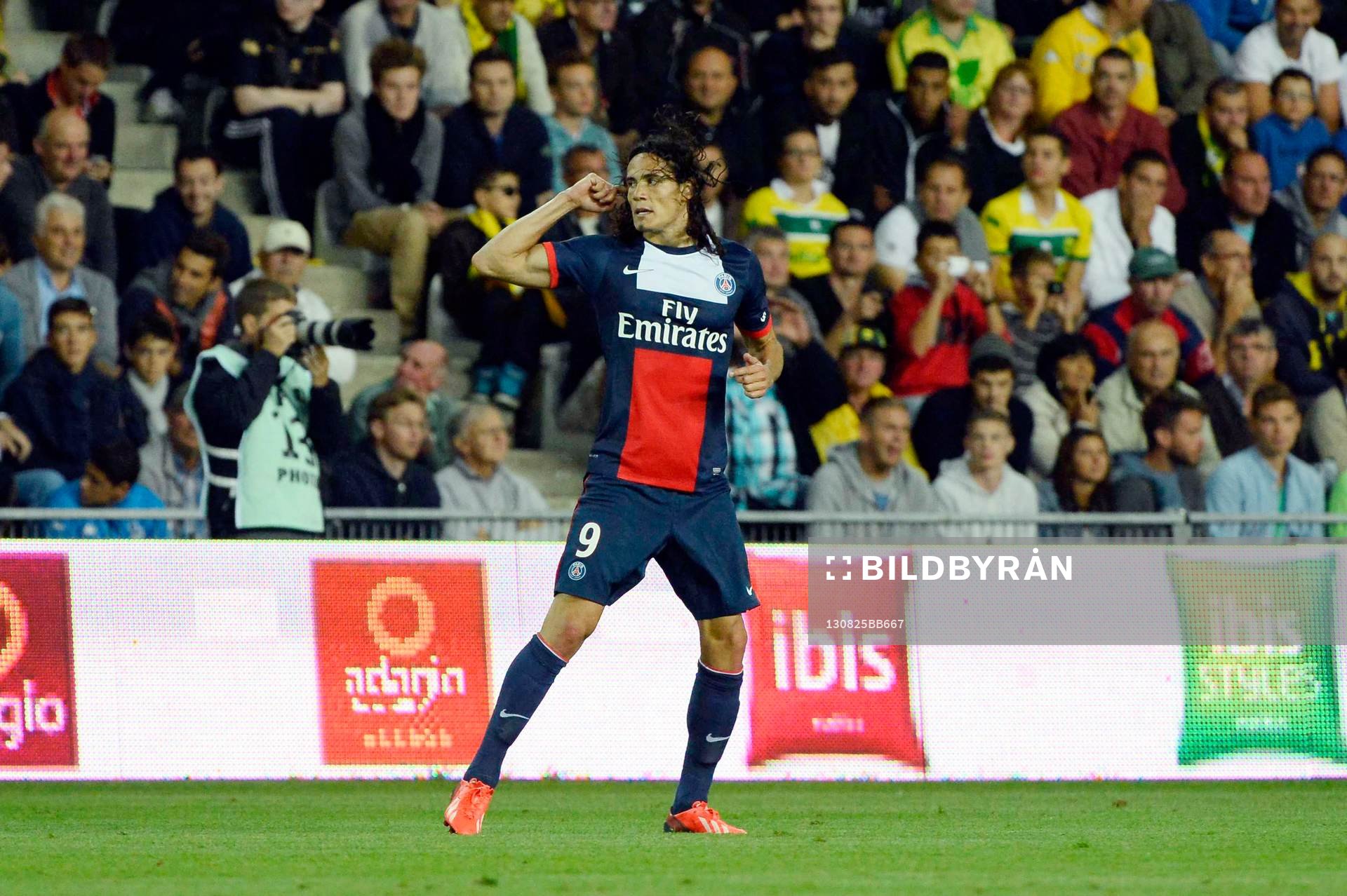 Joie Edinson CAVANI - 25.08.2013 - Nantes / Paris Sant